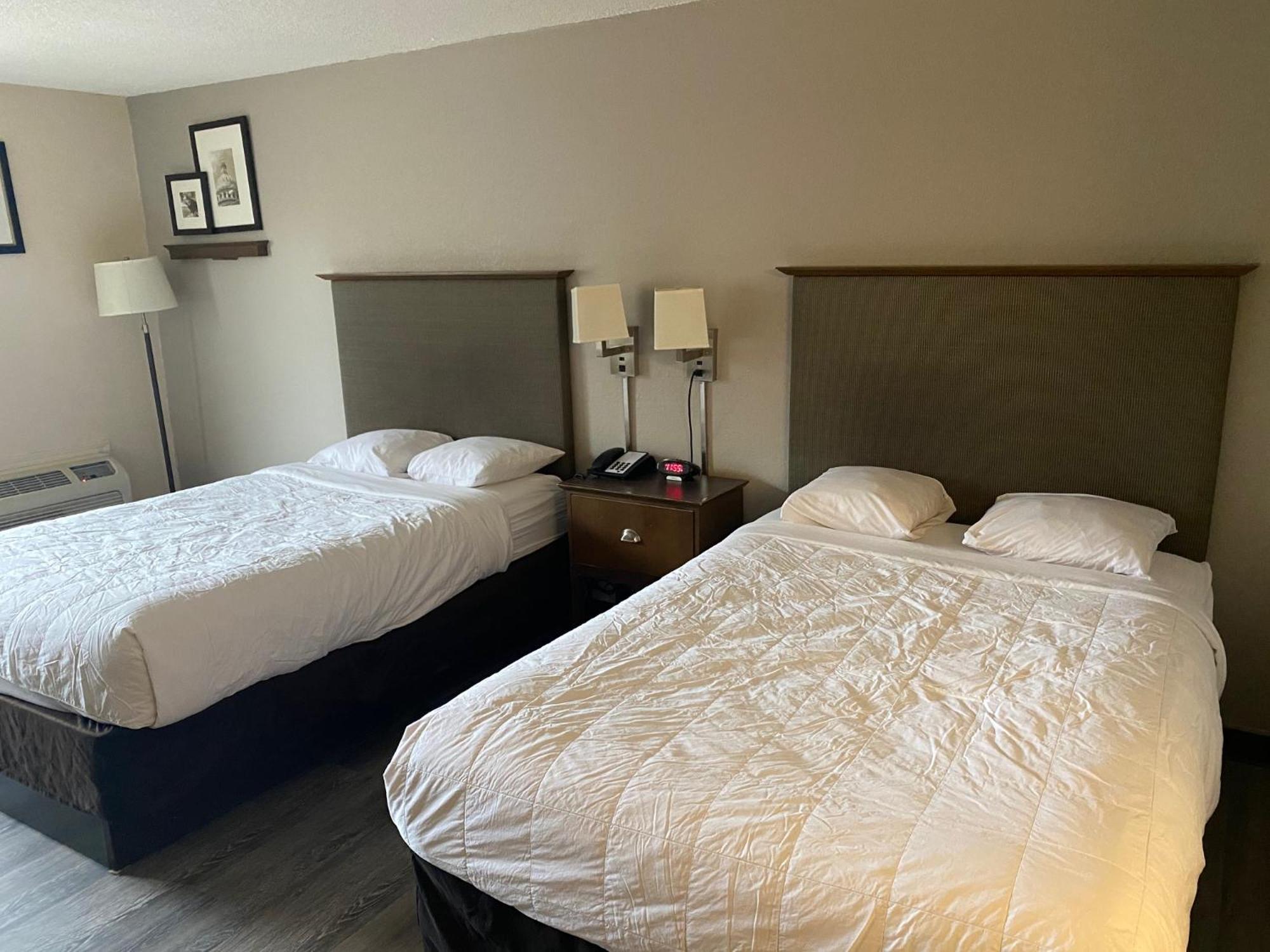 Motel 6 Rochester - Airport Экстерьер фото